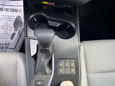 2023 Lexus UX 250h F SPORT Design