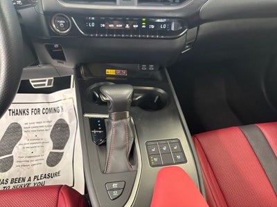 2023 Lexus UX 250h F SPORT Handling