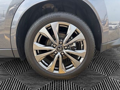 2023 Lexus UX 250h F SPORT Handling