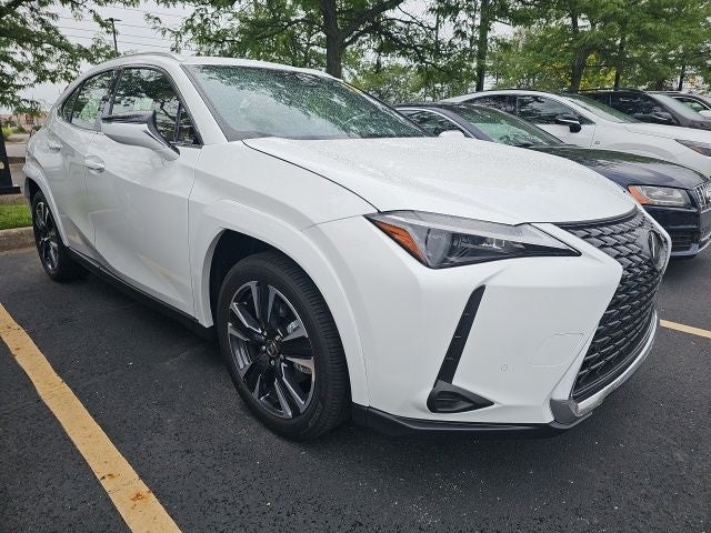 2026 Lexus UX 300h Premium