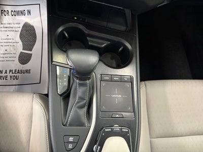 2021 Lexus UX 250h Base