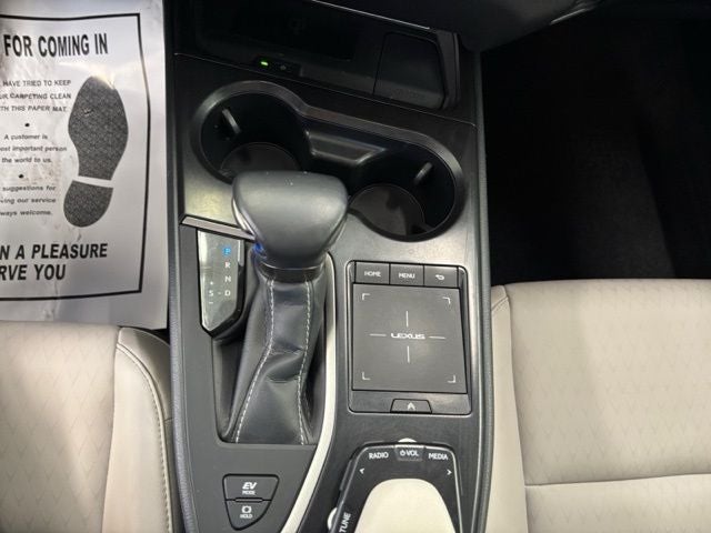 2021 Lexus UX 250h Base