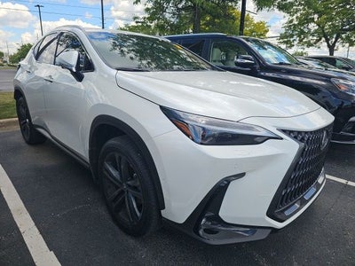 2025 Lexus NX 450h+ Luxury