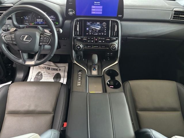 2025 Lexus LX 700h Overtrail