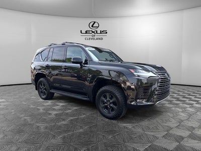 2025 Lexus LX 700h Overtrail