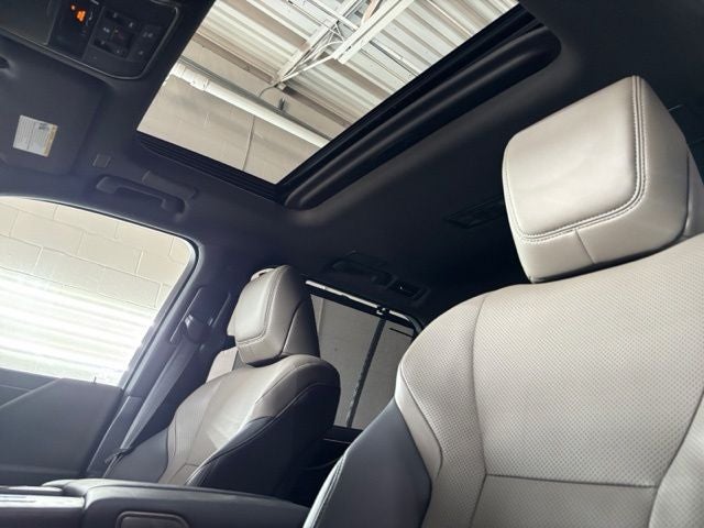 2025 Lexus LX 700h Overtrail