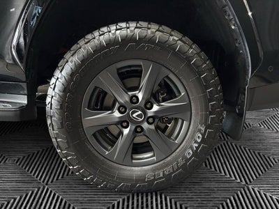 2025 Lexus LX 700h Overtrail
