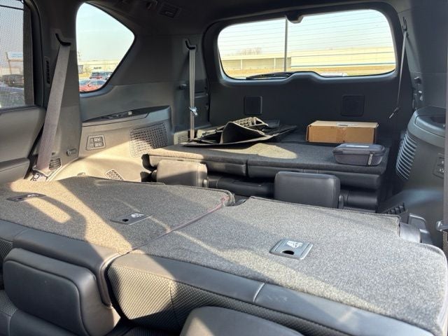 2025 Lexus LX 700h Overtrail