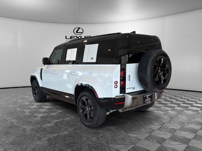 2022 Land Rover Defender 110 X-Dynamic SE