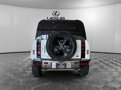 2022 Land Rover Defender 110 X-Dynamic SE