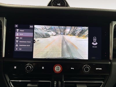 2022 Porsche Macan S