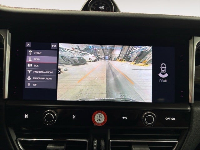 2022 Porsche Macan S