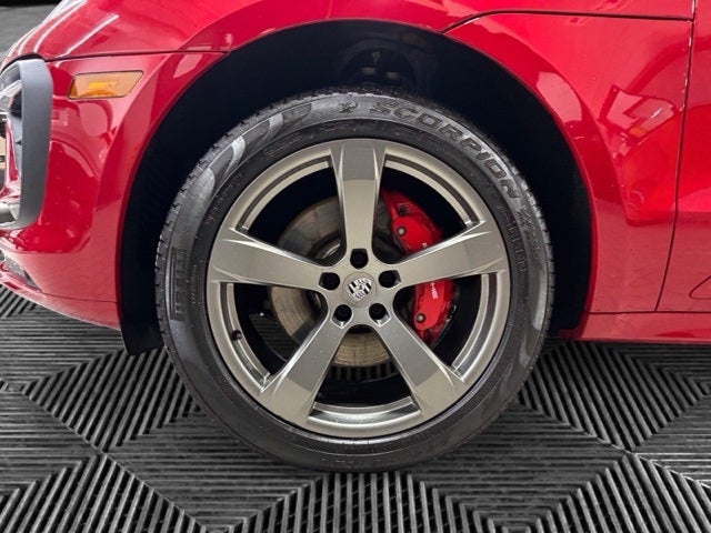 2022 Porsche Macan S