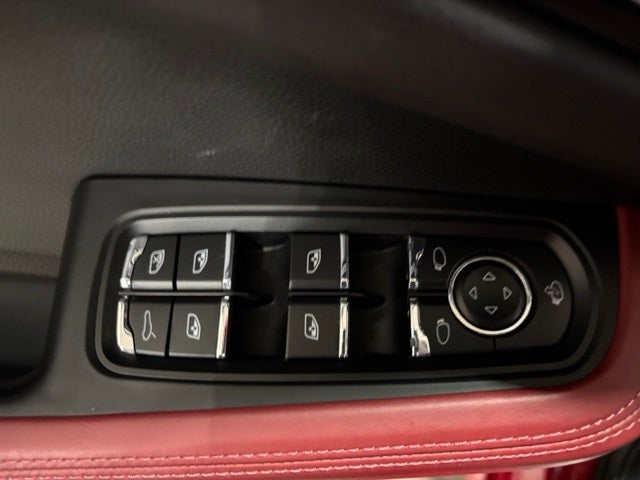 2022 Porsche Macan S