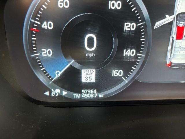2019 Volvo XC60 T6 Momentum