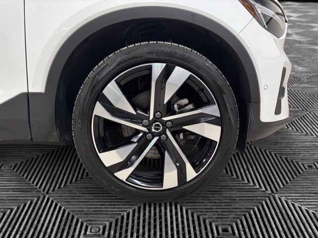 2023 Volvo XC40 Ultimate