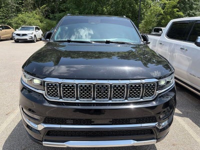 2022 Jeep Grand Wagoneer Series II