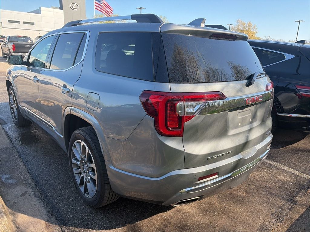 2023 GMC Acadia Denali