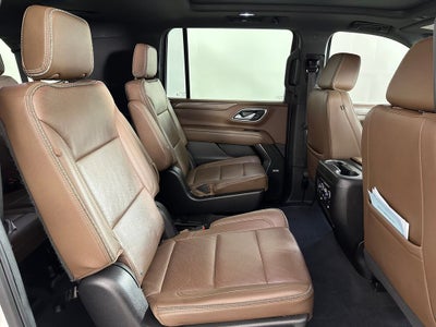 2022 Chevrolet Suburban High Country