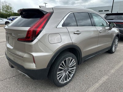 2024 Cadillac XT4 Premium Luxury