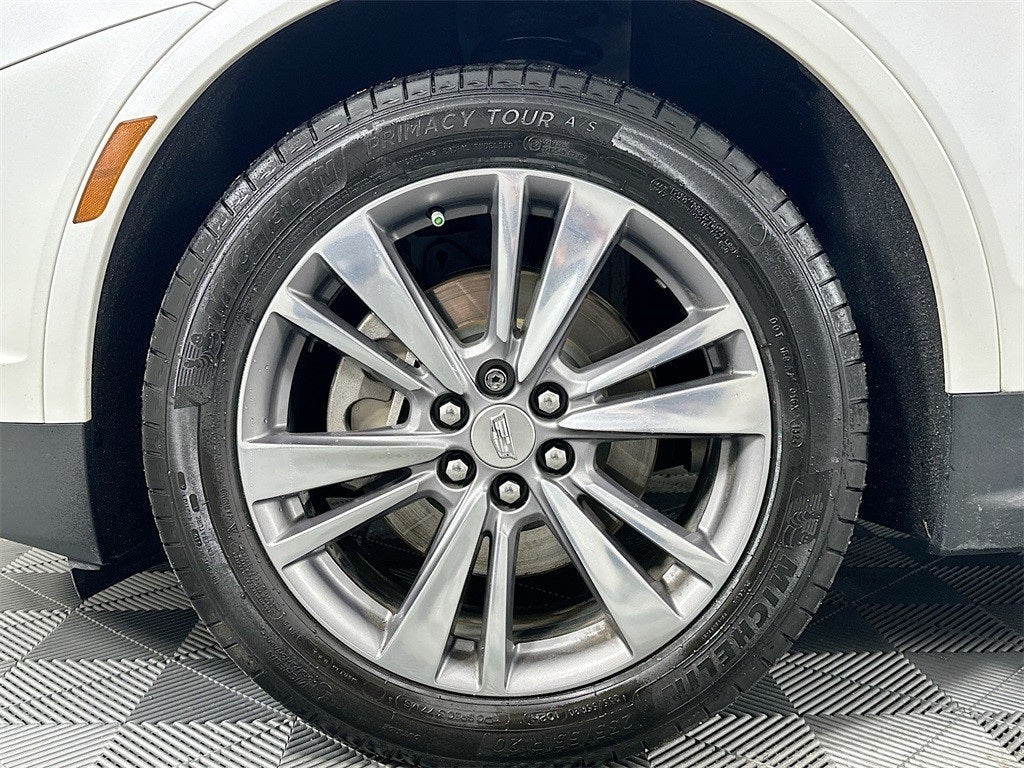 2020 Cadillac XT5 Premium Luxury