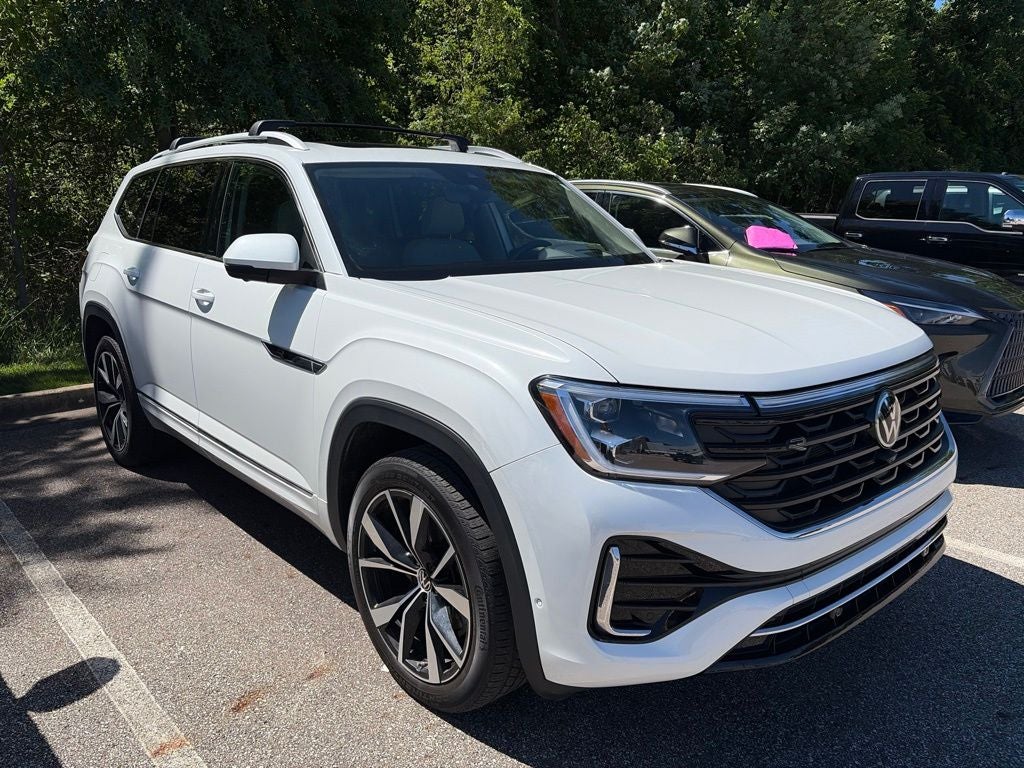 2024 Volkswagen Atlas 2.0T SEL Premium R-Line