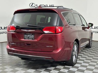 2019 Chrysler Pacifica Limited