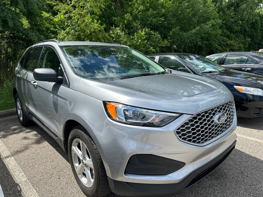 2023 Ford Edge SE