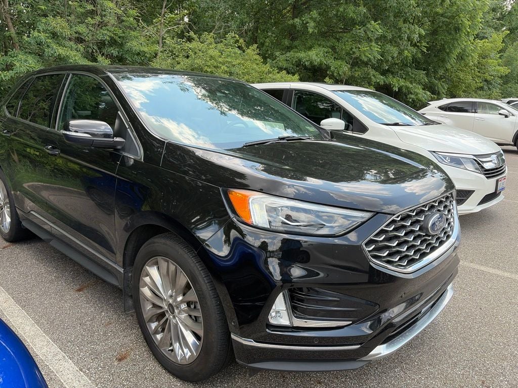 2020 Ford Edge Titanium