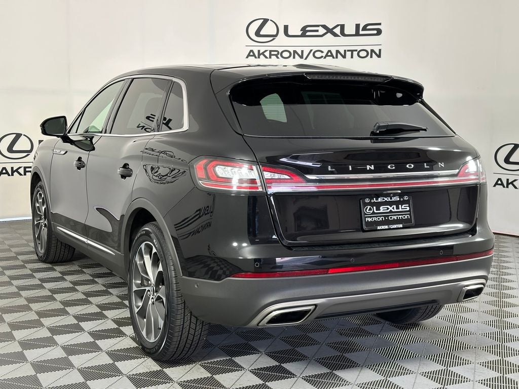 2022 Lincoln Nautilus Reserve