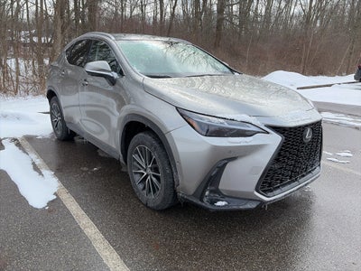2025 Lexus NX 350h Luxury
