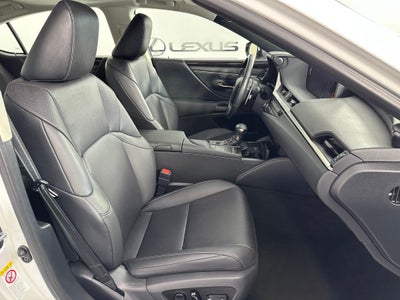 2019 Lexus ES 350