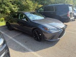 2025 Lexus ES 300h F SPORT Design