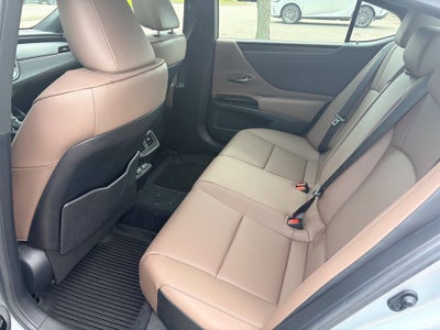 2024 Lexus ES 350 Premium