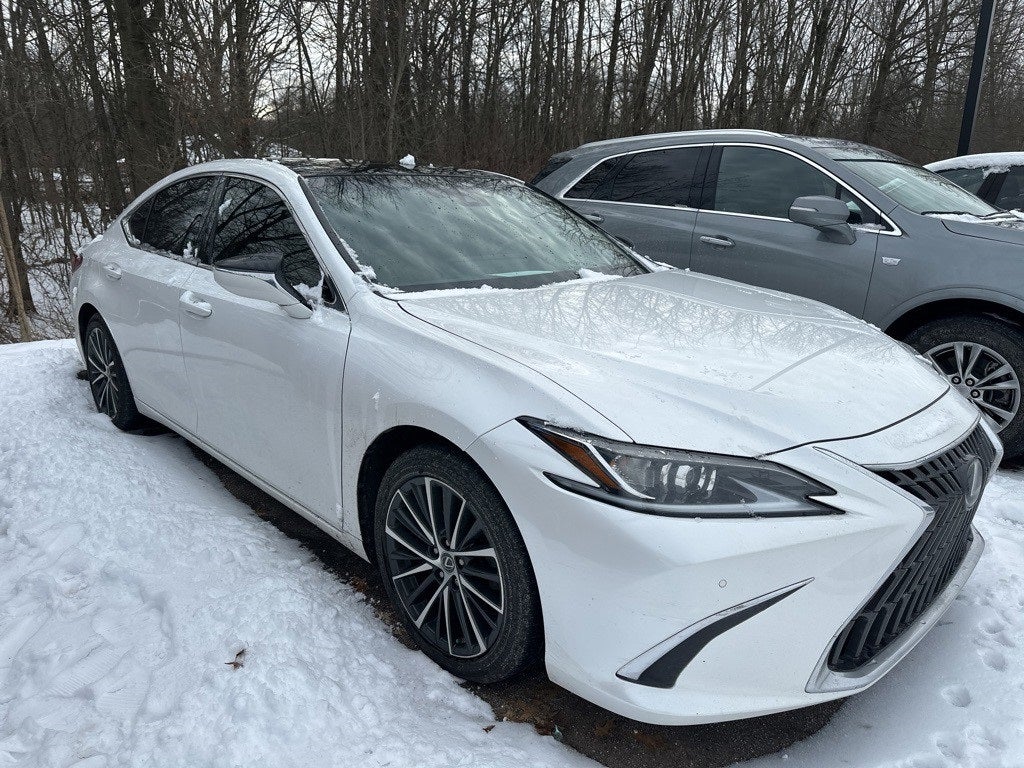 2022 Lexus ES 350