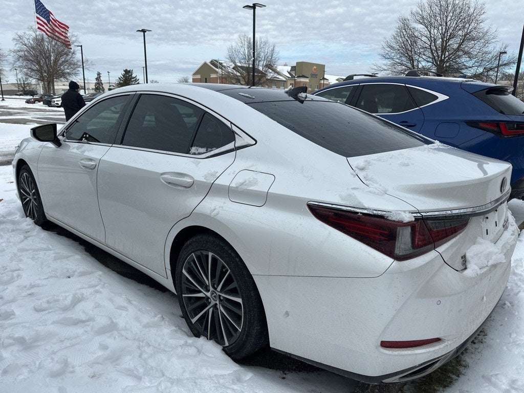 2022 Lexus ES 350