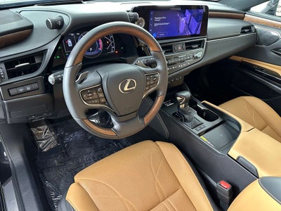 2024 Lexus ES 300h Ultra Luxury