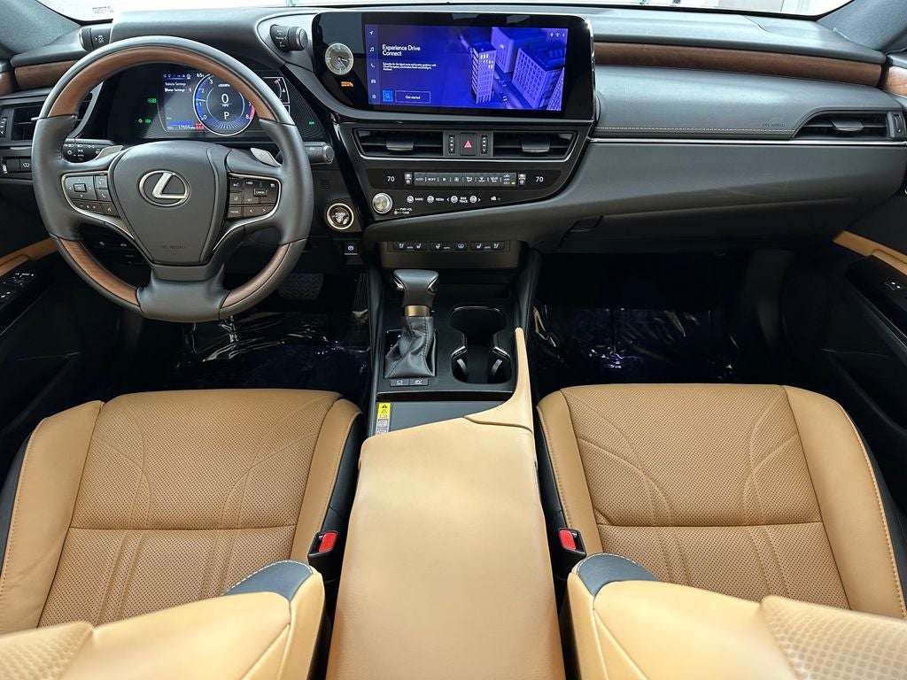 2024 Lexus ES 300h Ultra Luxury