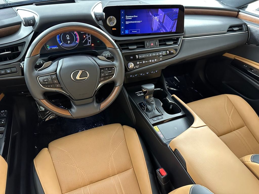 2024 Lexus ES 300h Ultra Luxury