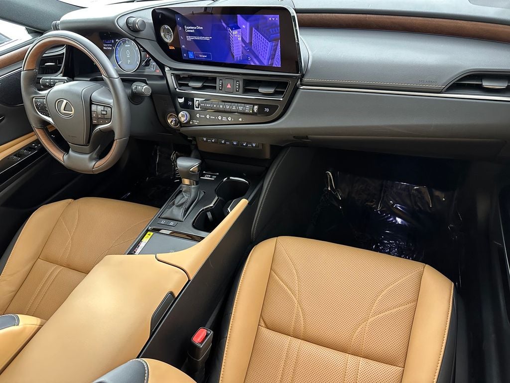 2024 Lexus ES 300h Ultra Luxury