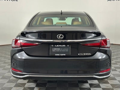 2024 Lexus ES 300h Ultra Luxury