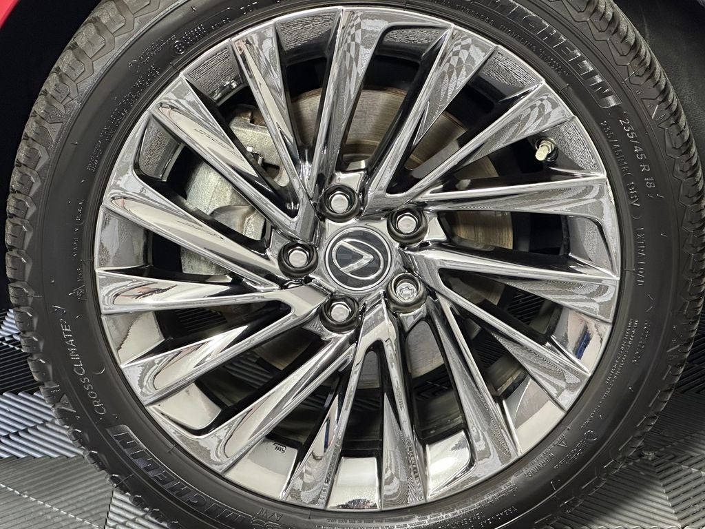 2025 Lexus ES 300h Ultra Luxury
