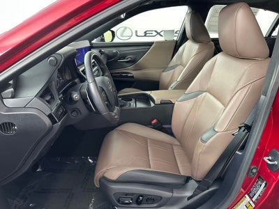 2025 Lexus ES 300h Ultra Luxury