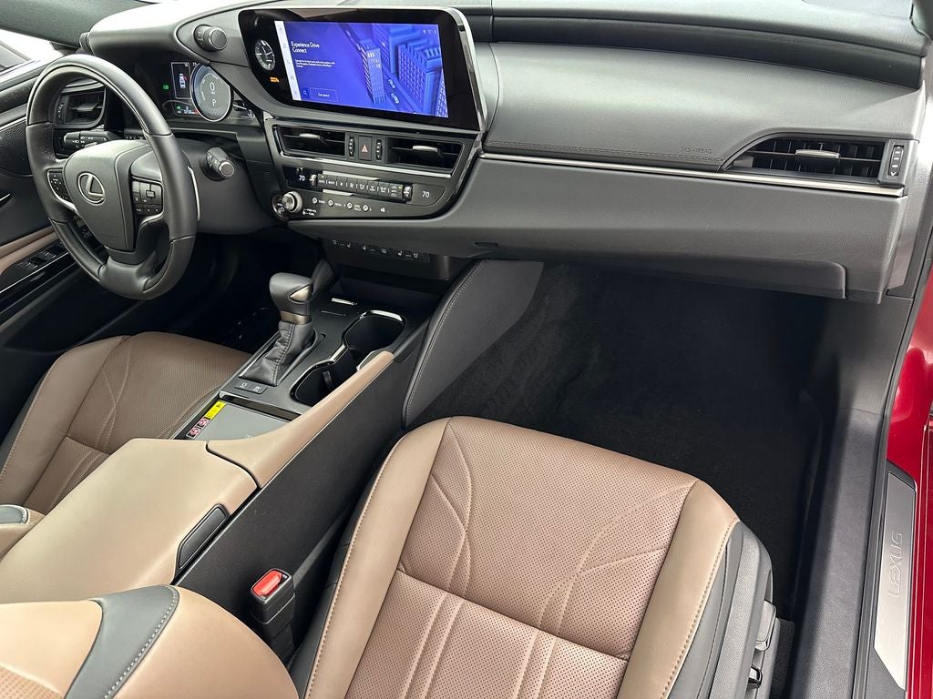2025 Lexus ES 300h Ultra Luxury