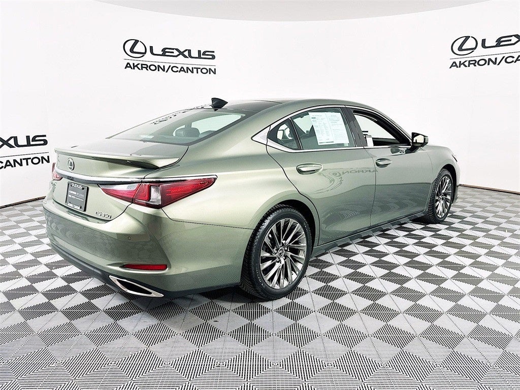 2025 Lexus ES 350 Ultra Luxury