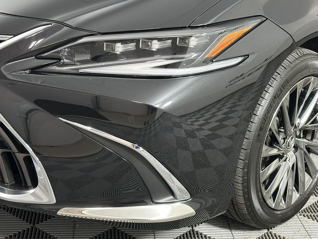 2024 Lexus ES 350 Ultra Luxury