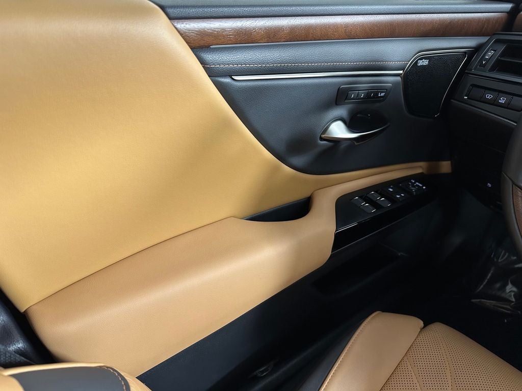 2024 Lexus ES 350 Ultra Luxury