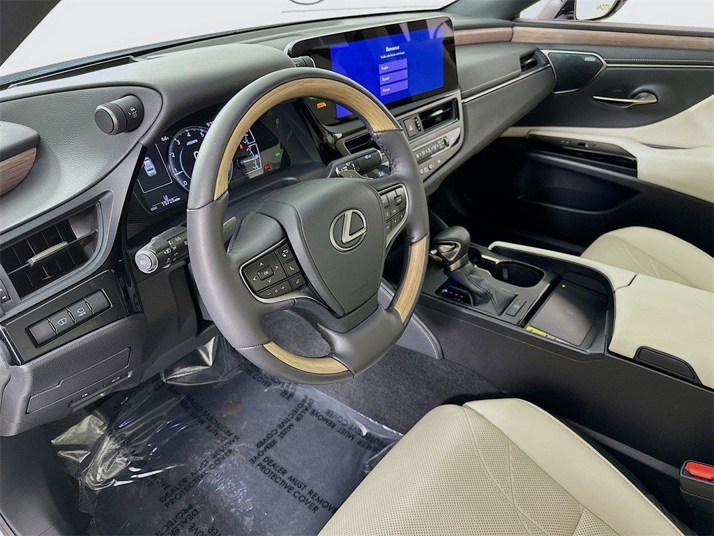 2024 Lexus ES 350 Ultra Luxury