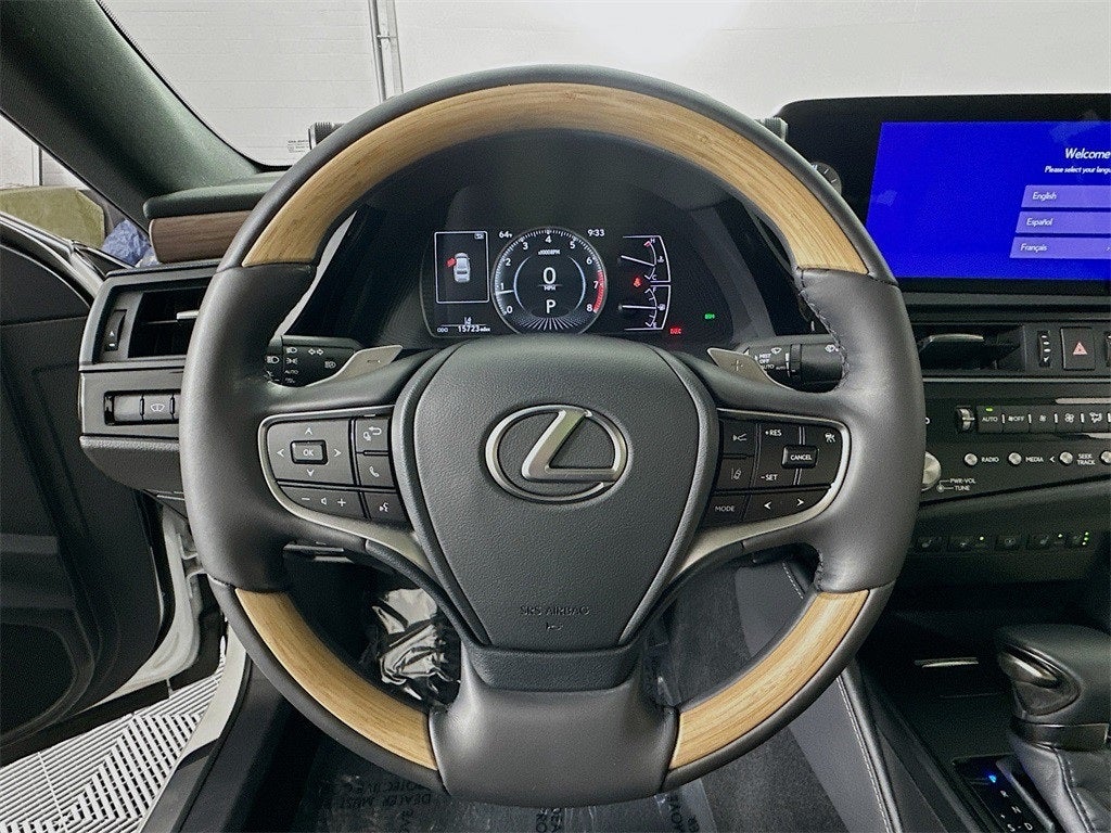 2024 Lexus ES 350 Ultra Luxury