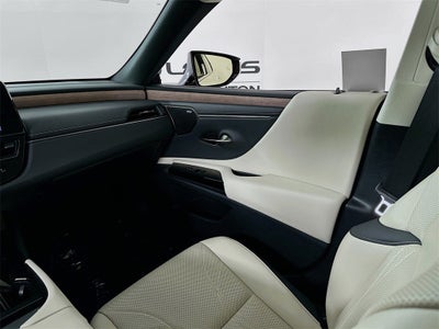 2024 Lexus ES 350 Ultra Luxury